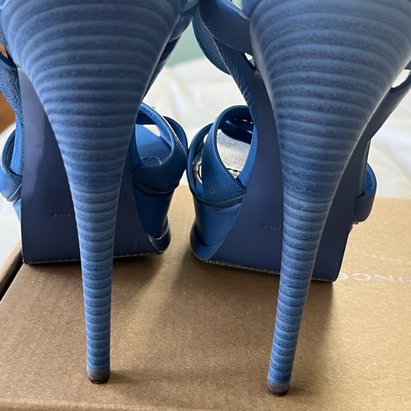 YSL tribute sandals !! 8.5 ๐ฅ๐ฅ๐ฅ๐ฅ๐ฅ๐ฅ - Picture 5 of 6